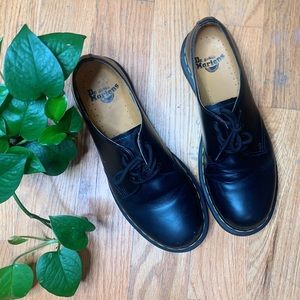 1461 Oxford Dr. Martens  sz 10